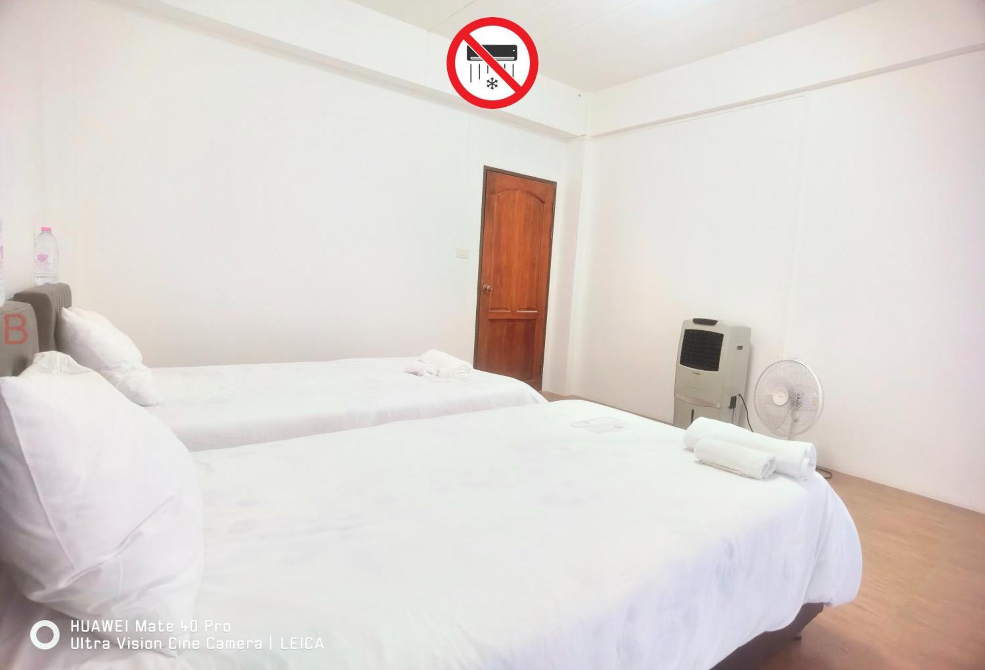 Yyk Hostel 24H Ban Khlong Krang Exterior photo