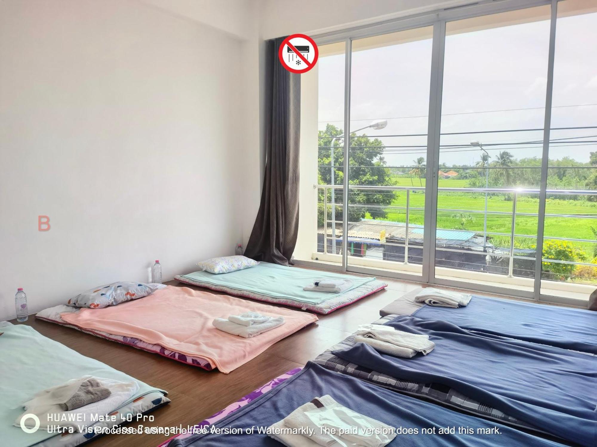 Yyk Hostel 24H Ban Khlong Krang Exterior photo